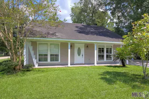 29690 Melanie St, Walker, LA 70785 photo 1