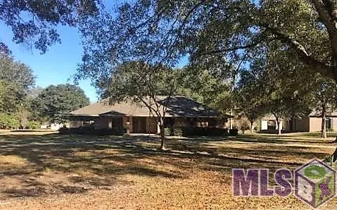 12445 Pendarvis Ln, Walker, LA 70785 photo 3