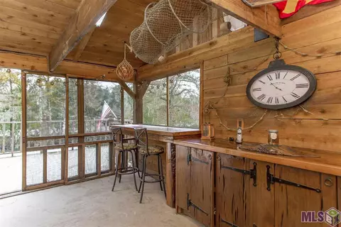 13907 Old River Rd, Maurepas, LA 70449 photo 9