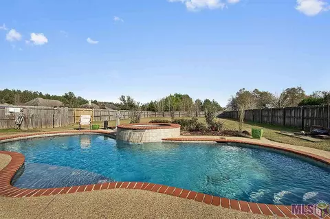 34076 Spring Lake Dr, Walker, LA 70785 photo 9