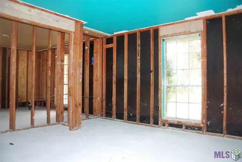 28401 Magnolia, Walker, LA 70785 photo 2