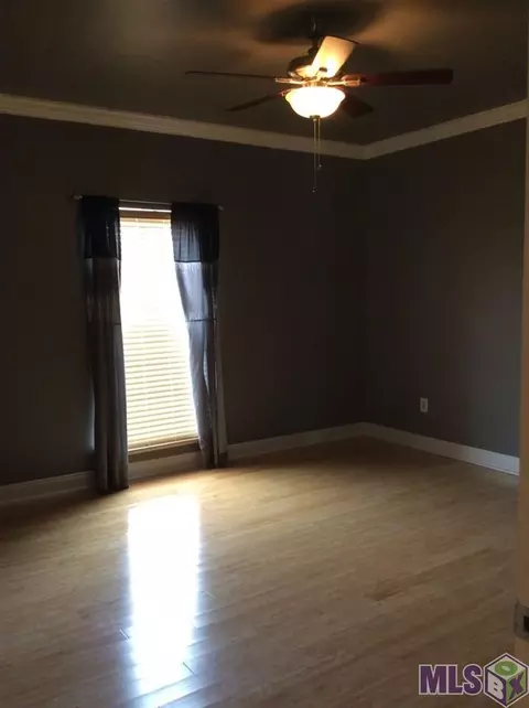 24243 Riley Rd, Pride, LA 70770 photo 11