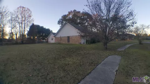 809 Sandra Dr, Baker, LA 70714 photo 4