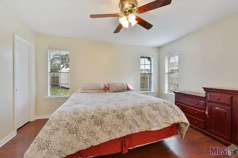841 Dolphin Ct, Kenner, LA 70065 photo 9