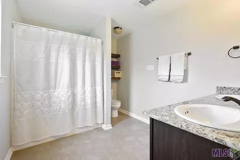 12746 Darby Dr, Walker, LA 70785 photo 8