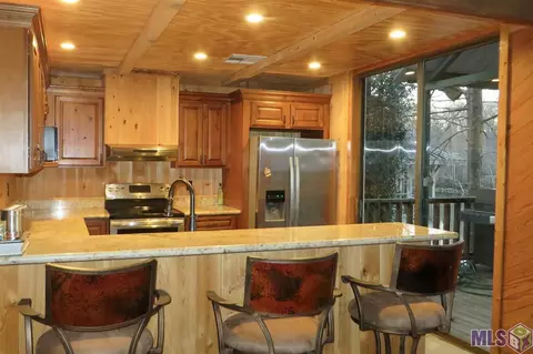 20369 Patricia St, Killian, LA 70462 photo 8