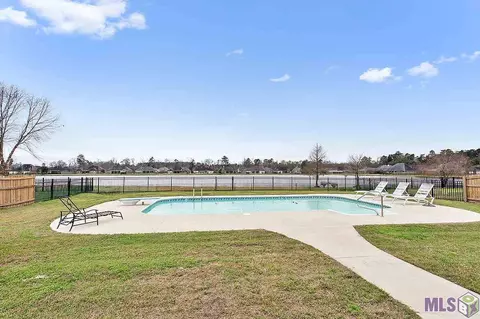 12450 Deerfield Dr, Walker, LA 70785 photo 9