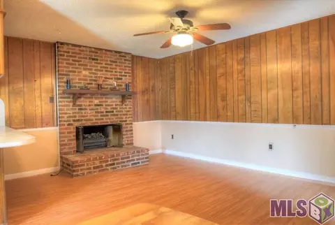 7023 Juno Dr, Baker, LA 70714 photo 2