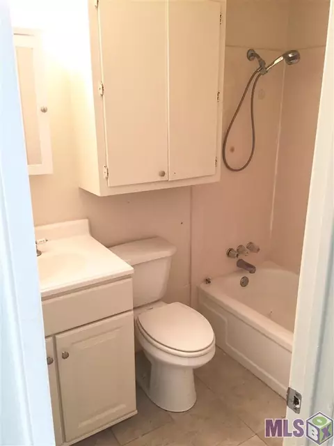 7104 Juno Dr, Baker, LA 70714 photo 5