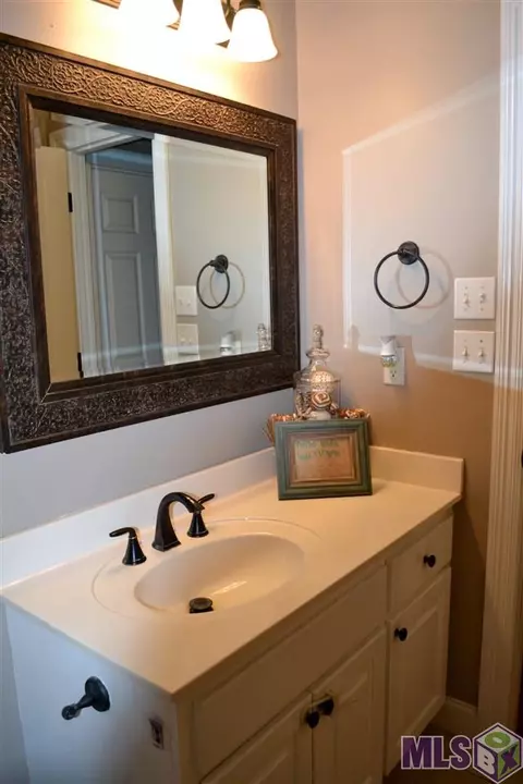 33853 Natures Way, Walker, LA 70785 photo 14