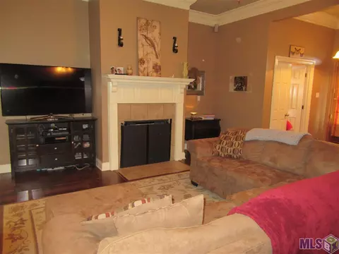 32825 Briar Oak Dr, Walker, LA 70785 photo 2
