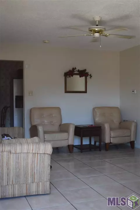 1004 Shilo Dr, Baker, LA 70714 photo 2