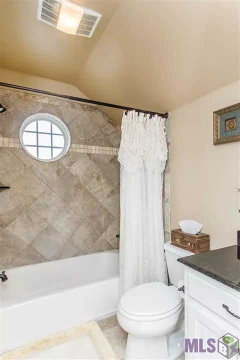 20328 Fairway Dr, Springfield, LA 70462 photo 35