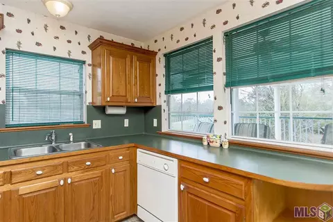 20328 Fairway Dr, Springfield, LA 70462 photo 42