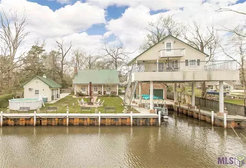 20328 Fairway Dr, Springfield, LA 70462 photo 5