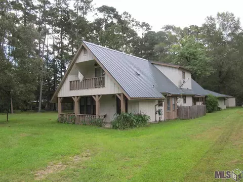 31393 River Pines Dr, Springfield, LA 70462 photo 2