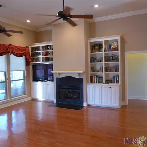 34083 Springlake Dr, Walker, LA 70785 photo 12