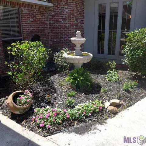 34083 Springlake Dr, Walker, LA 70785 photo 6