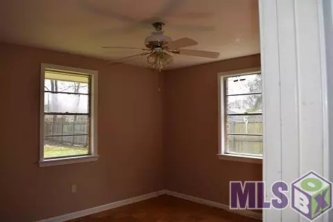 618 Myrtle St, Baker, LA 70714 photo 4