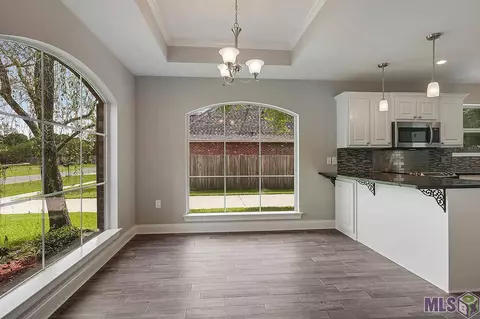 12506 Hidden Ridge Dr, Walker, LA 70785 photo 3