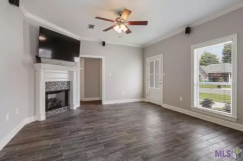 12506 Hidden Ridge Dr, Walker, LA 70785 photo 2
