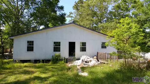 32027 Pat Ln, Springfield, LA 70462 photo 1