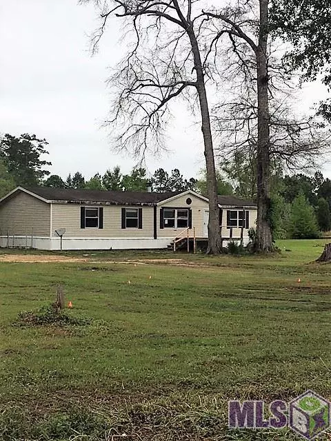 12205 Clanton Dr, Walker, LA 70785 photo 1