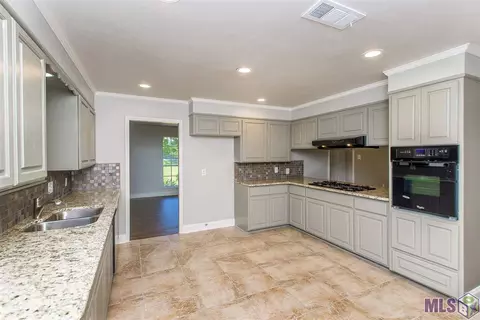 14311 Denham Rd, Pride, LA 70818 photo 6
