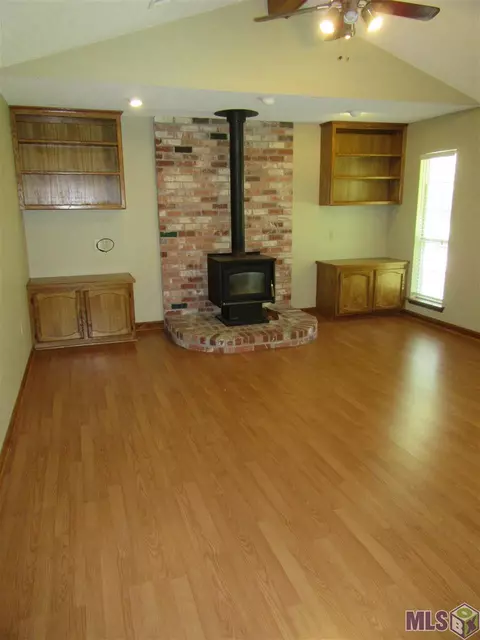 34514 Weiss Rd, Walker, LA 70785 photo 18