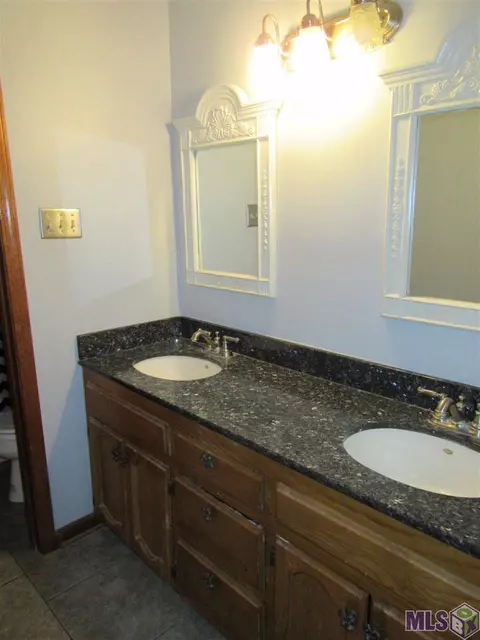 34514 Weiss Rd, Walker, LA 70785 photo 23
