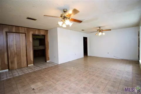 1004 Sinbad St, Baker, LA 70714 photo 8