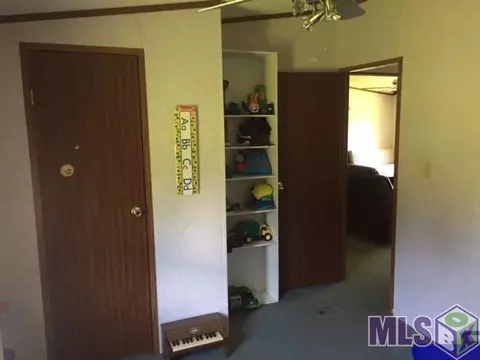 14935 Taurus Ave, Pride, LA 70770 photo 13