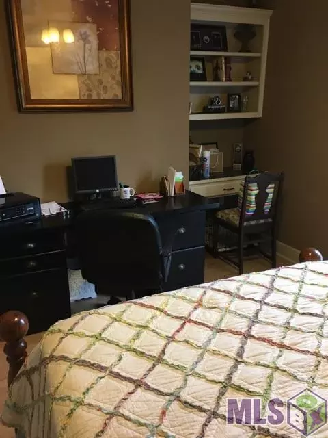 30085 Oak Shadow Dr, Walker, LA 70785 photo 20