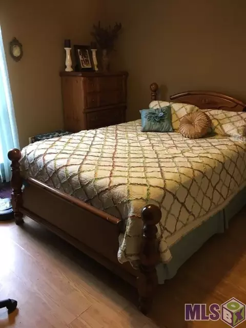 30085 Oak Shadow Dr, Walker, LA 70785 photo 19