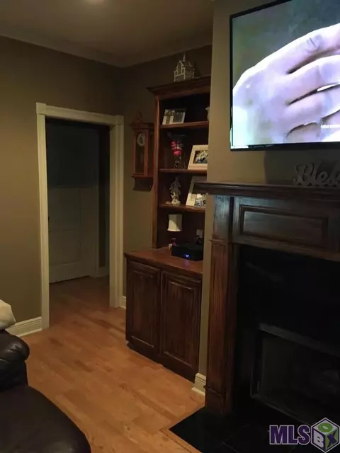 30085 Oak Shadow Dr, Walker, LA 70785 photo 11