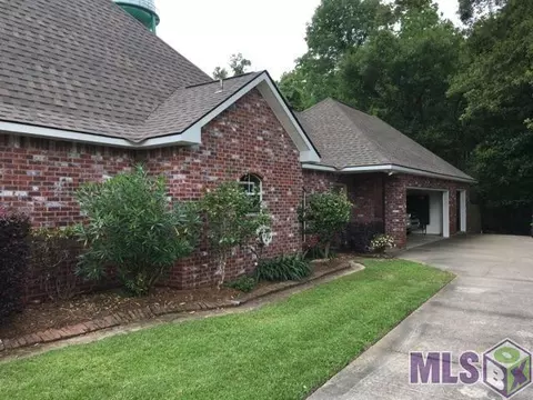 30085 Oak Shadow Dr, Walker, LA 70785 photo 3
