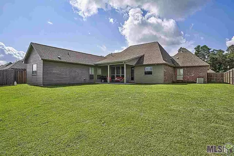 13213 Williamsburg Dr, Walker, LA 70785 photo 3