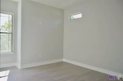 26163 Riverscape Dr, Springfield, LA 70462 photo 10