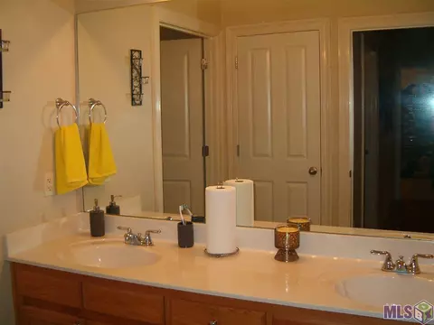 7123 Jupiter Dr, Baker, LA 70714 photo 5