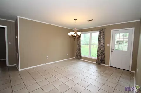 319 Epperson St, Baker, LA 70714 photo 7
