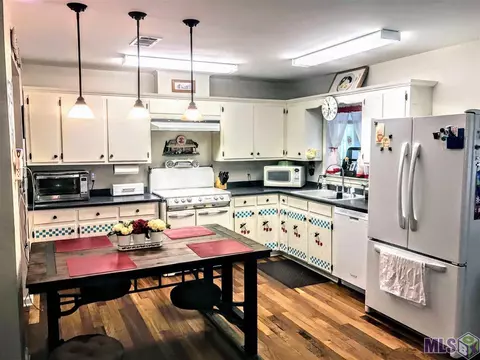 36510 N Walker Rd, Walker, LA 70785 photo 7
