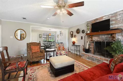 12765 Ina Dr, Walker, LA 70785 photo 4