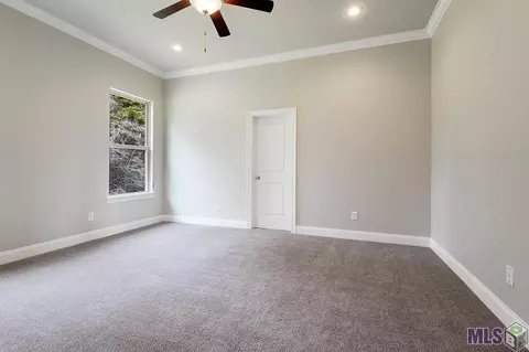 16134 Blackstone Dr, Pride, LA 70770 photo 6