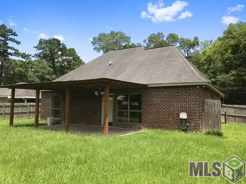 14384 Carroll St, Walker, LA 70785 photo 2