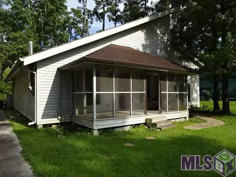31401 River Pines Dr, Springfield, LA 70462 photo 5