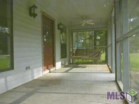 31401 River Pines Dr, Springfield, LA 70462 photo 15