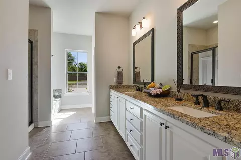16008 Greycliff Ave, Pride, LA 70770 photo 7
