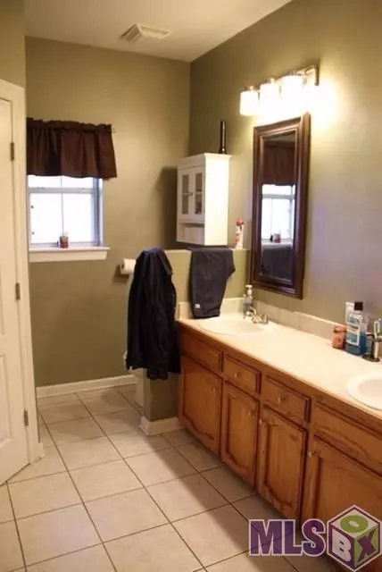 30388 Jackson Ave, Walker, LA 70785 photo 12
