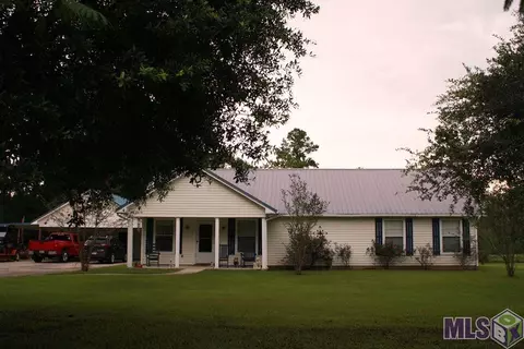 12397 Cameron Ln, Walker, LA 70785 photo 1