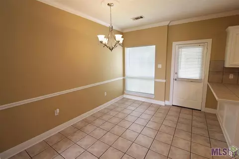 13577 Meadow Crossing Dr, Walker, LA 70785 photo 6